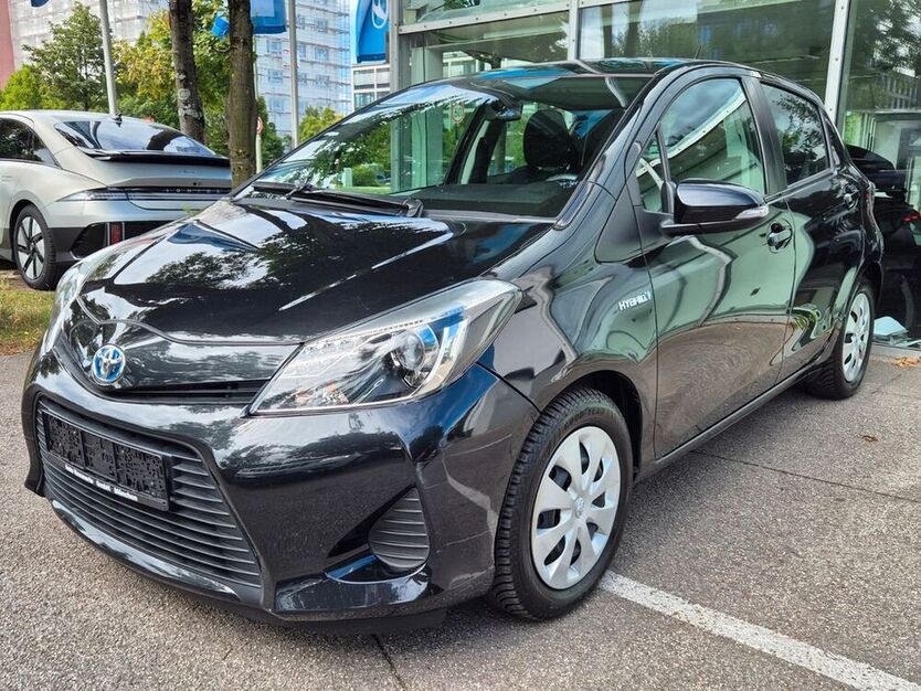 Yaris