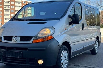 Renault Trafic 267.572 km 3.390 &euro; Krefeld 47804