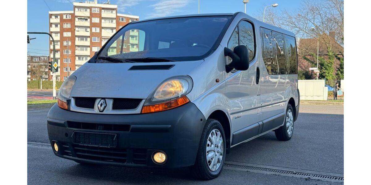 Renault Trafic 267.572 km 3.390 &euro; Krefeld 47804