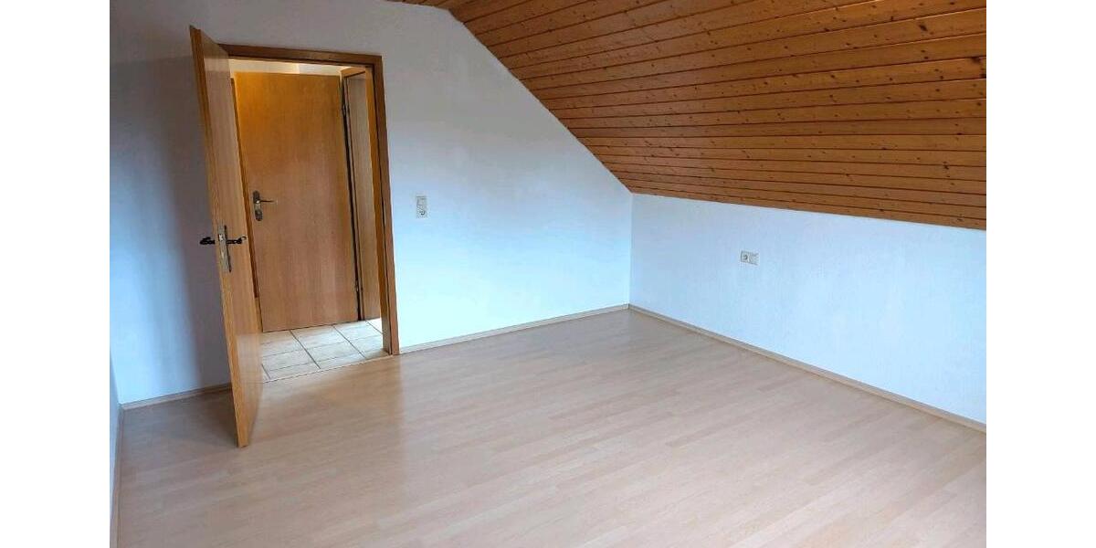Dachgeschoßwohnung Heilbronn Frankenbach - 2 Zimmer, 54 m&sup2;, 800&euro; | Angebot:25987913