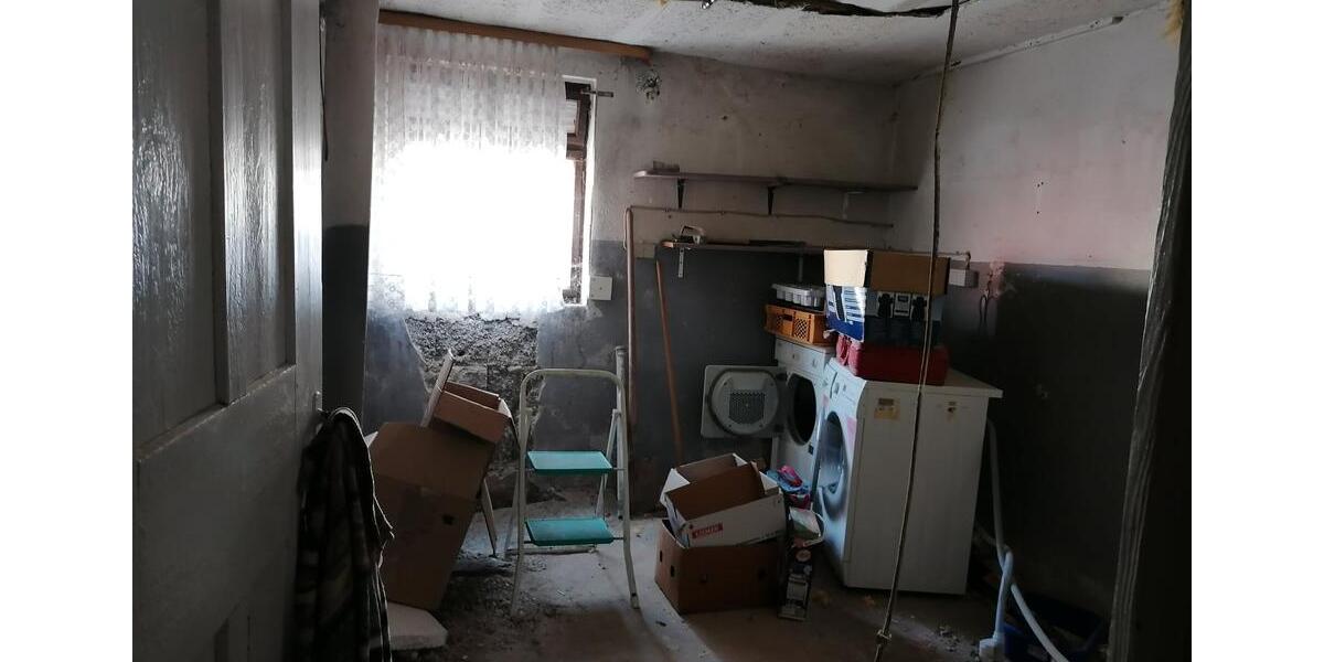 Einfamilienhaus Burkardroth - 120.000&euro; | Angebot:25783222