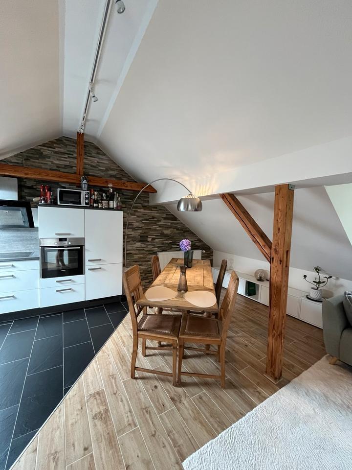 Helle DachteschossWohnung im Zentrum von Witten