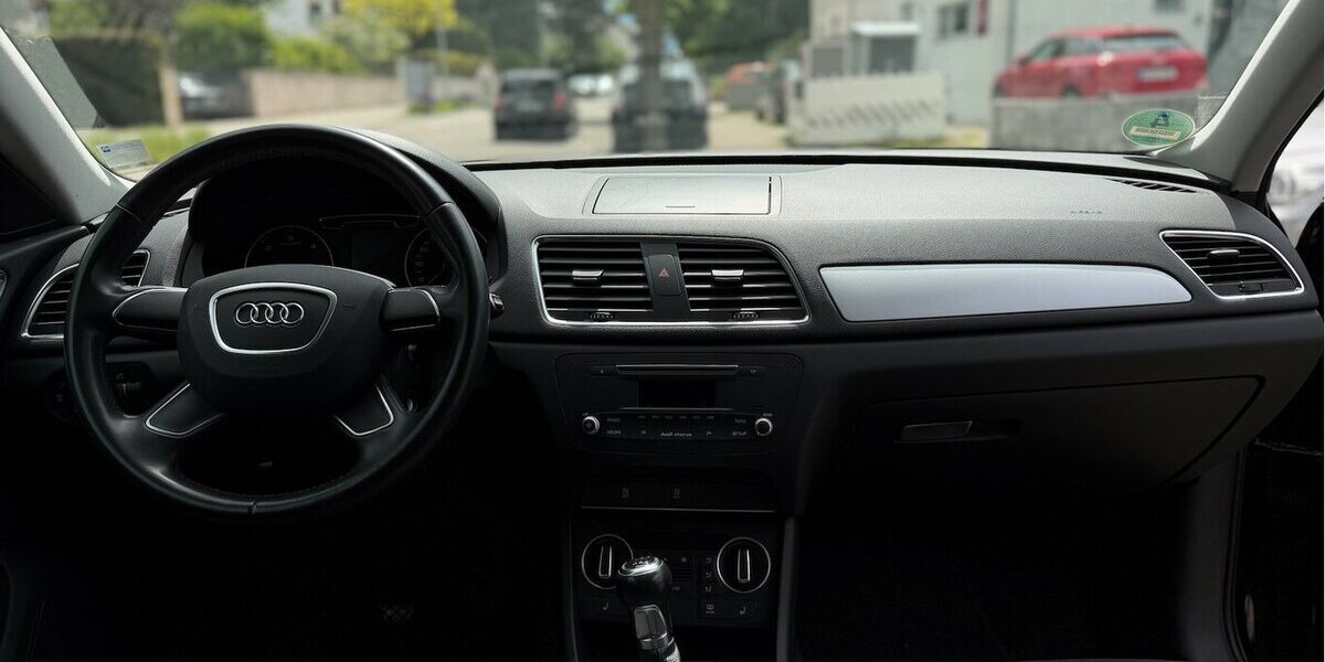 Audi Q3 2.0 TDI Facelift Xenon AHK 116.000 km 13.990 &euro; Neckarsulm 74172