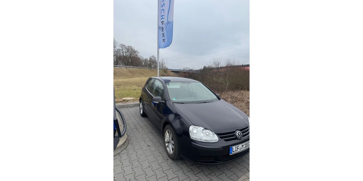 VW Golf 145.000 km 3.300 &euro; Lichtenfels 96215