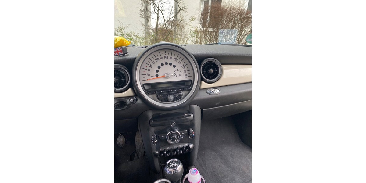 Mini one cabrio 135.000 km 11.000 € Unterensingen 72669