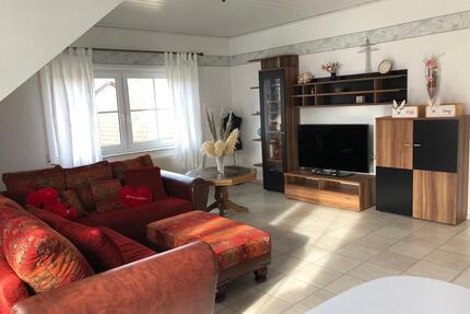 Möblierte 3-Zimmer-Dachgeschoßwohnung mit großer Dachterrasse