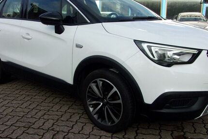 Opel Crossland (X) 136.000 km 9.200 &euro; Herford 32051
