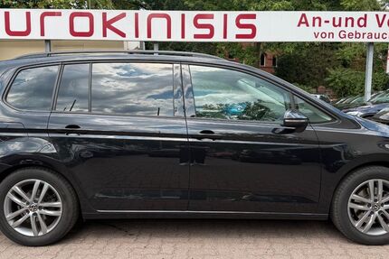 VW Touran 34.000 km 34.499 &euro; Berlin 10787