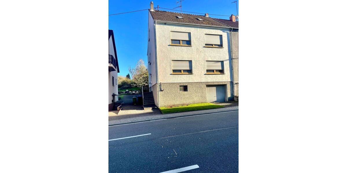 Einfamilienhaus Völklingen Ludweiler - 6 Zimmer, 157 m&sup2;, 145.000&euro; | Angebot:26203973