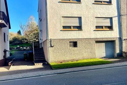 Haus Völklingen Ludweiler - 6 Zimmer, 157 m&sup2;, 145.000&euro; | Angebot:26203973