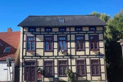 Wohnung zum Kaufen in Lübz 100.000 € 106 m² 3 zimmer