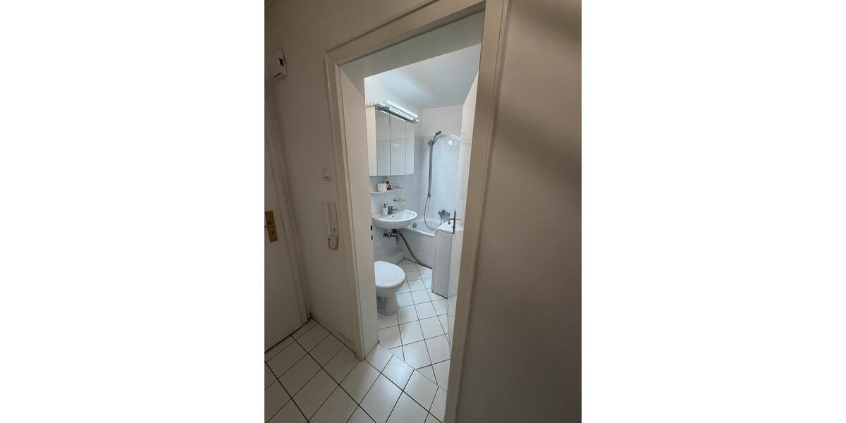 Etagenwohnung Germering - 1 Zimmer, 31 m&sup2;, 1.300&euro; | Angebot:26672353