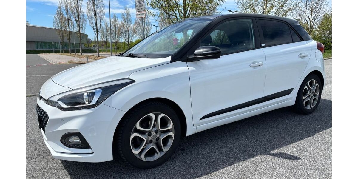 Hyundai i20 69.300 km 14.000 &euro; Lautertal 96486