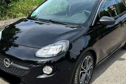 Opel Adam 90.300 km 13.500 &euro; Frankfurt am Main, Stadt 65934