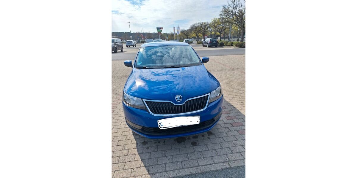 Skoda Rapid 126.000 km 6.500 &euro; Chemnitz 09247