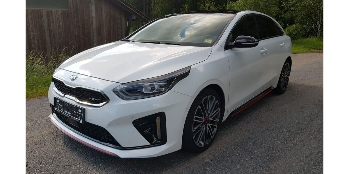 Kia pro ceed / ProCeed 93.345 km 17.500 &euro; Grafenau 94481