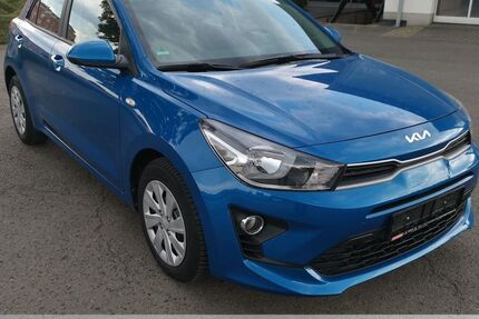 Kia Rio 21.145 km 13.899 &euro; Dresden 01157