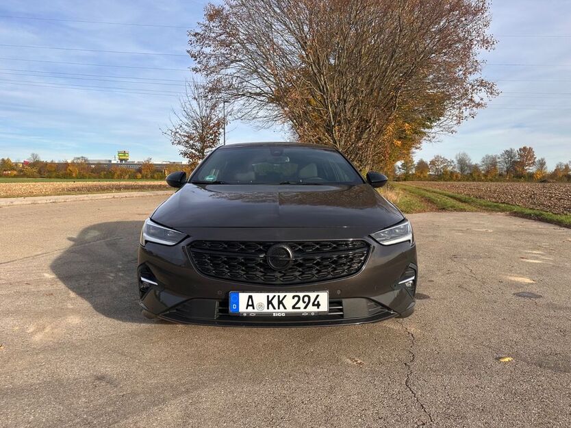 Opel Insignia 61.800 km 21.000 € Augsburg 86179