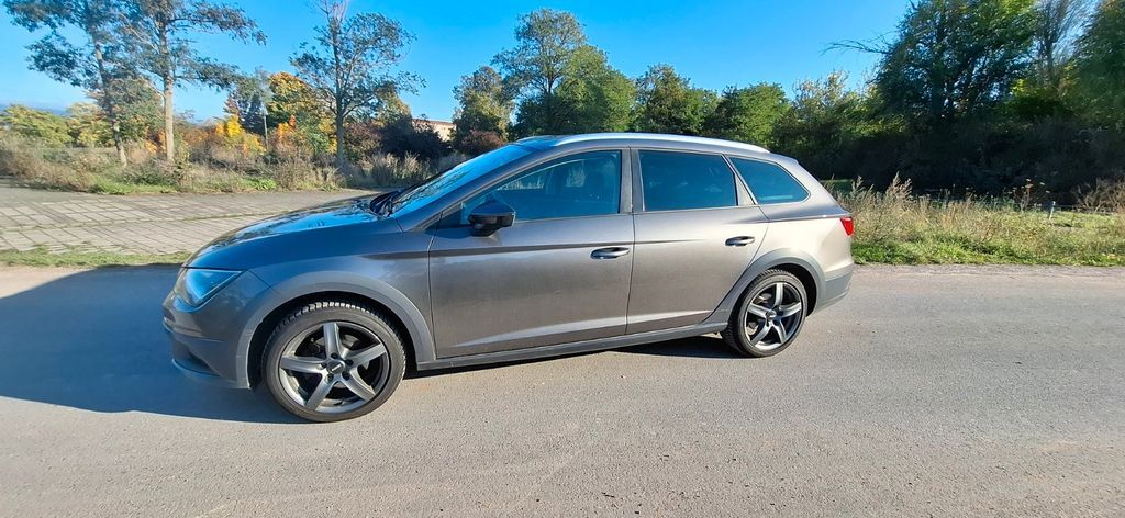 Seat Leon 181.000 km 9.900 € Bad Salzungen 36433