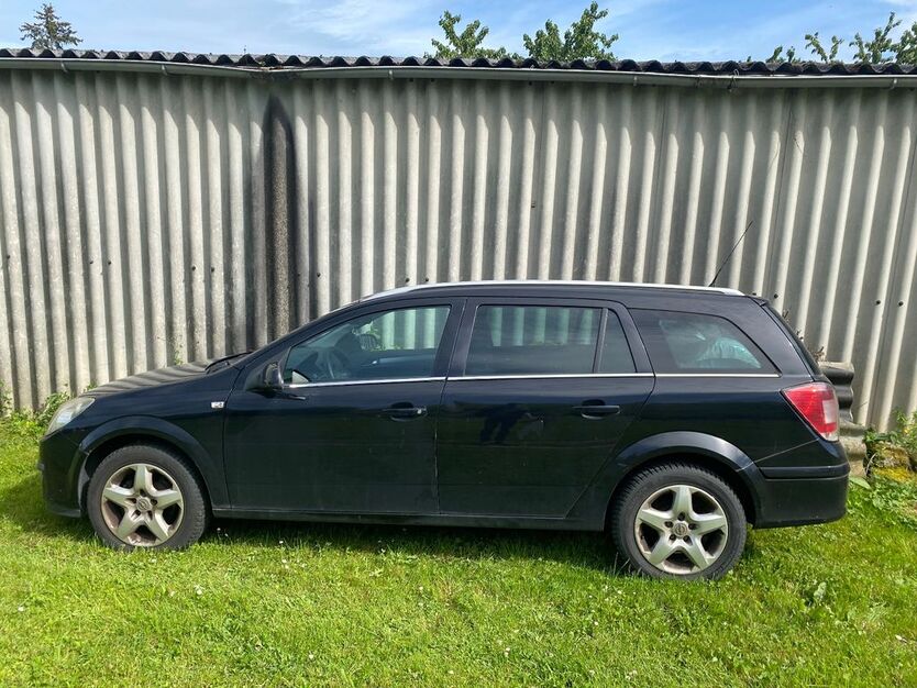 Opel Astra 252.000 km 1.200 € Gundelfingen 79194