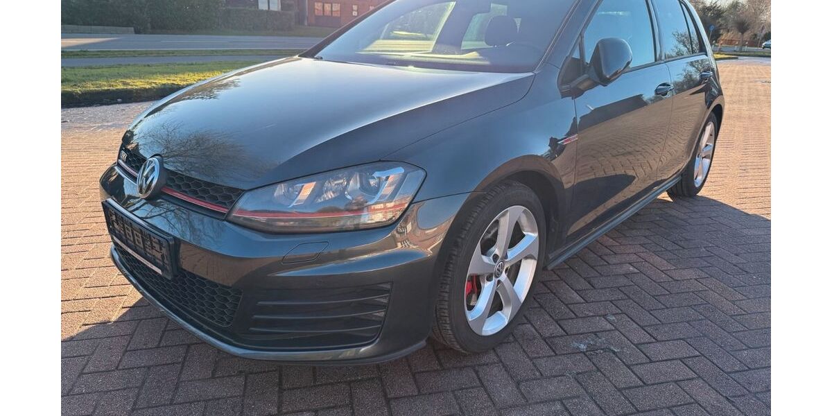 VW Golf 100.220 km 12.750 &euro; Bad Bentheim 48455
