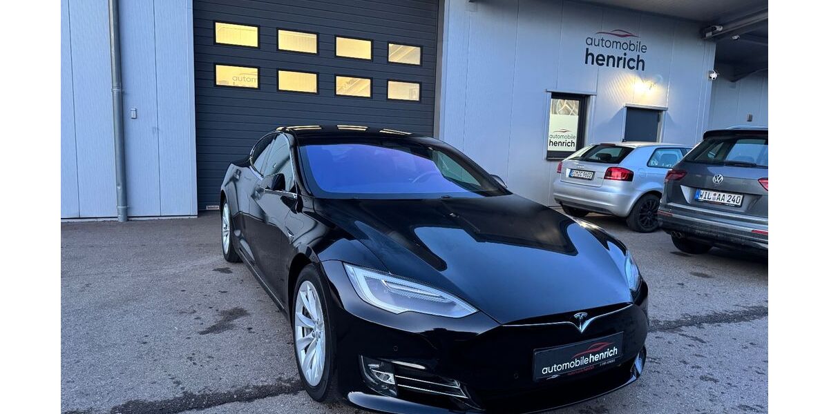 Tesla Model S 59.761 km 22.500 &euro; Rheinböllen 55494