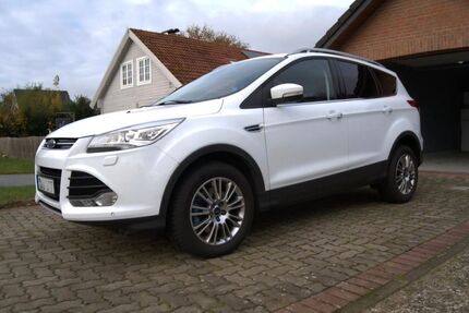 Ford Kuga 72.000 km 13.699 &euro; Bark 23826
