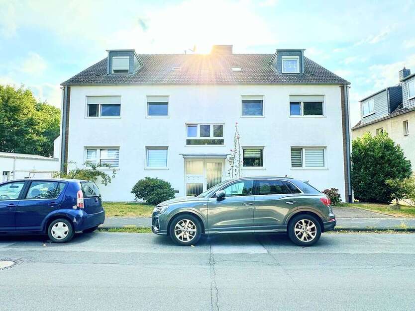 Haus zum Kaufen in Hilden 1.190.000 € 408 m² 18 zimmer