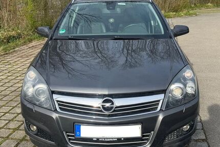 Opel Astra 135.286 km 3.500 &euro; München 81241