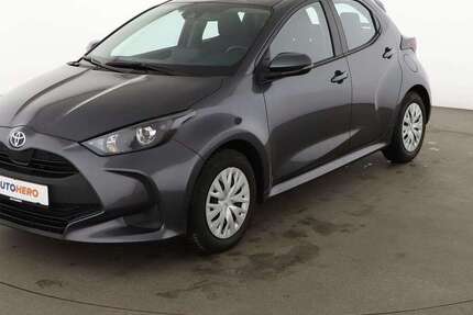 Toyota Yaris 27.871 km 18.990 &euro; Stuttgart 70195