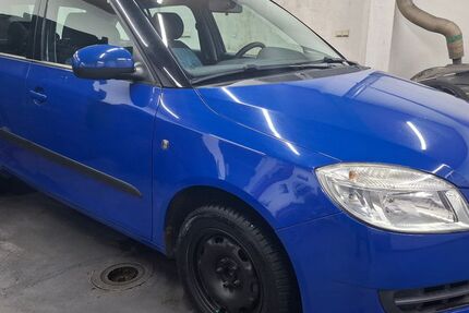 Skoda Fabia 144.053 km 5.990 &euro; Cottbus 03042
