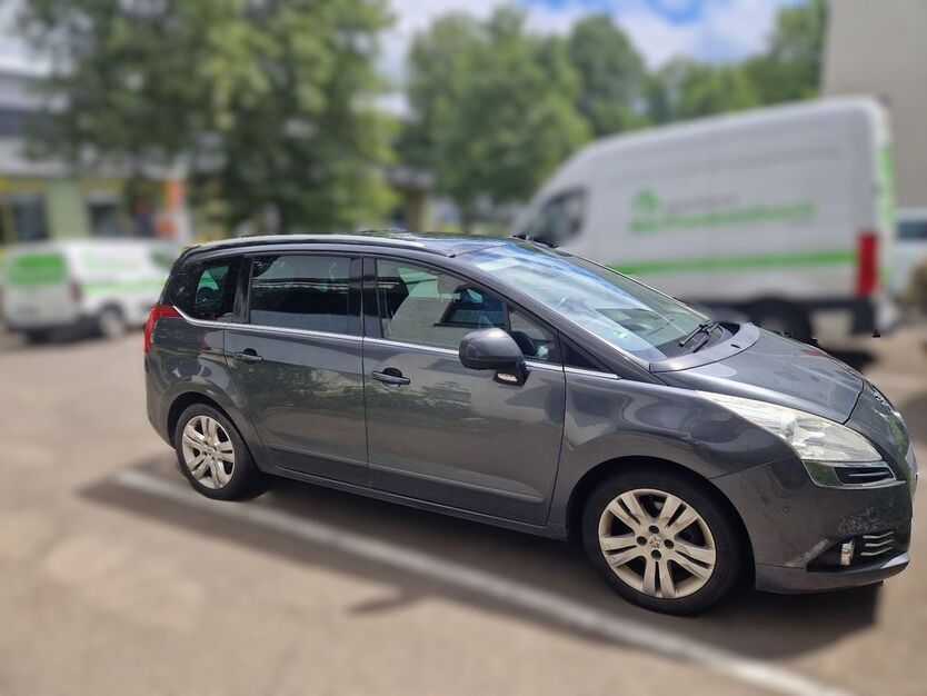 Peugeot 5008 231.000 km 5.500 € Nürtingen 72622