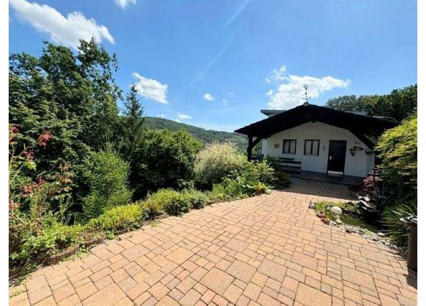 Haus zum Kaufen in Engelskirchen 446.000 € 195 m²