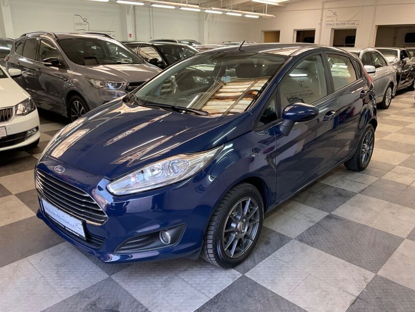 Ford Fiesta 163.861 km 4.999 € Hamburg 22087