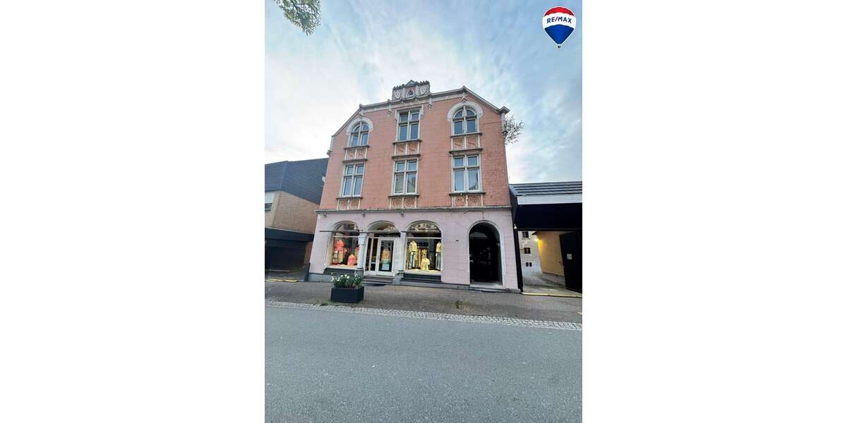 Einfamilienhaus Bad Salzuflen Ehrsen-Breden - 14 Zimmer, 330 m&sup2;, 579.900&euro; | Angebot:26303140