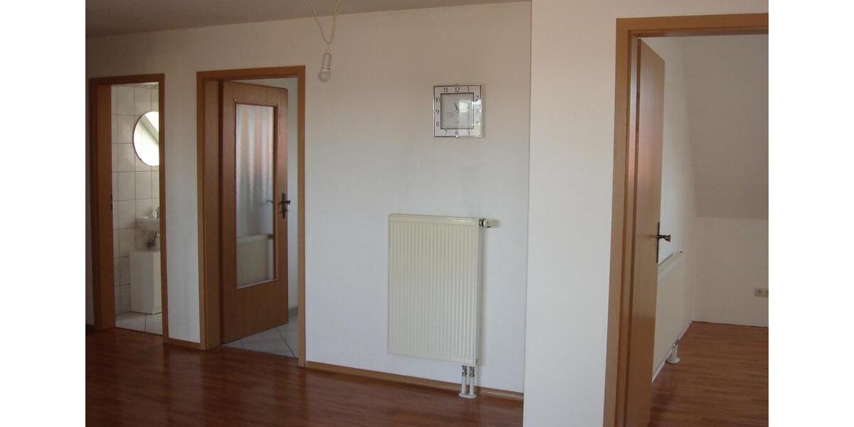 Etagenwohnung Bad Neustadt an der Saale - 3.5 Zimmer, 93 m&sup2;, 950&euro; | Angebot:22052287