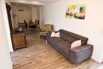 Zimmer Düsseldorf Stadtbezirk 8 - 3 Zimmer, 1.995&euro; | Angebot:26847446