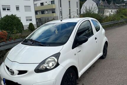 Toyota Aygo (X) 120.000 km 1.500 € Trier 54296
