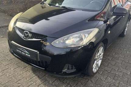 Mazda 2 113.000 km 2.499 € Paderborn 33100