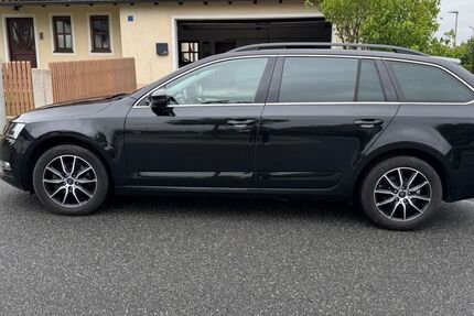 Skoda Octavia 151.000 km 12.900 &euro; Eschenbach 92676