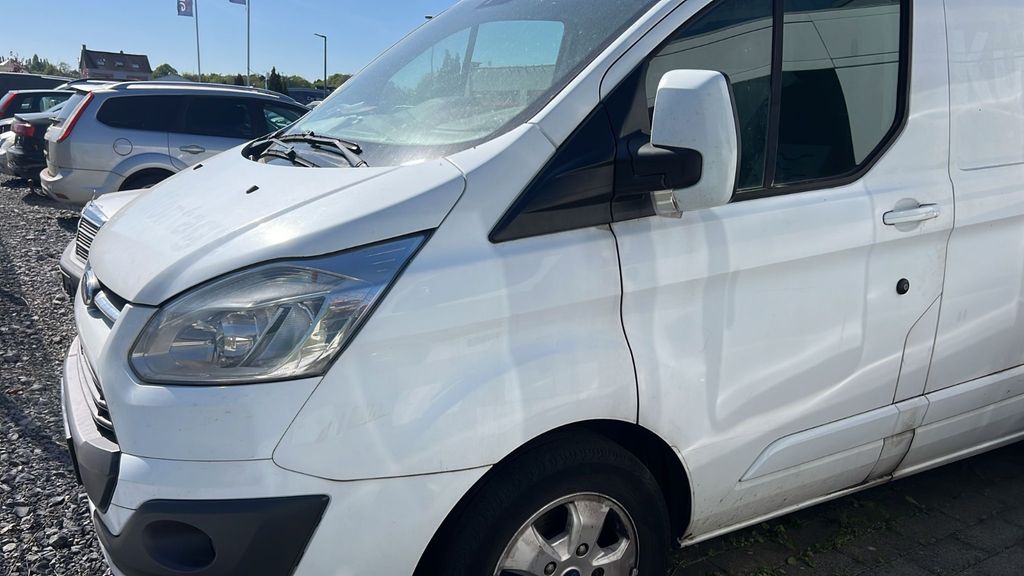 Ford Transit Custom 246.000 km 5.500 &euro; Bedburg (bei Köln) 50181