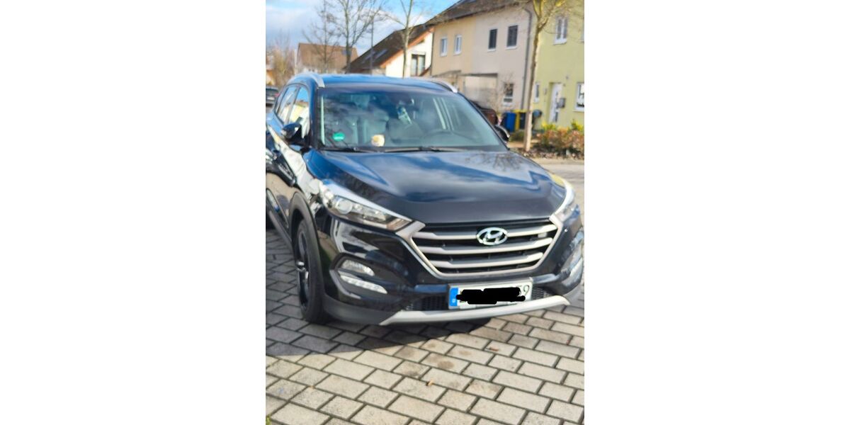 Hyundai TUCSON 107.700 km 12.600 &euro; Ludwigshafen 67065