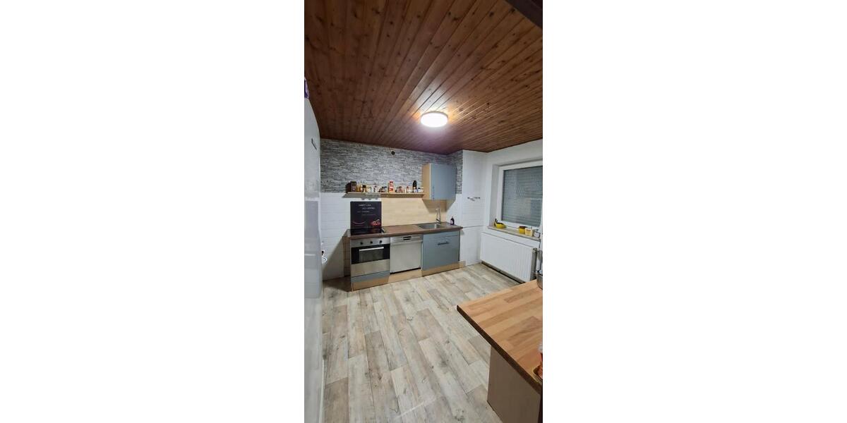 Einfamilienhaus Albstadt Gemarkung Onstmettingen - 7 Zimmer, 140 m&sup2;, 920&euro; | Angebot:26384157