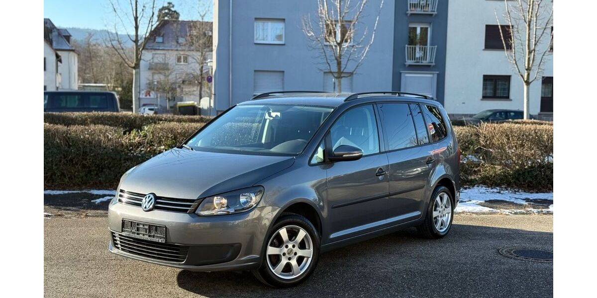 VW Touran 121.000 km 7.499 &euro; Rastatt 76437