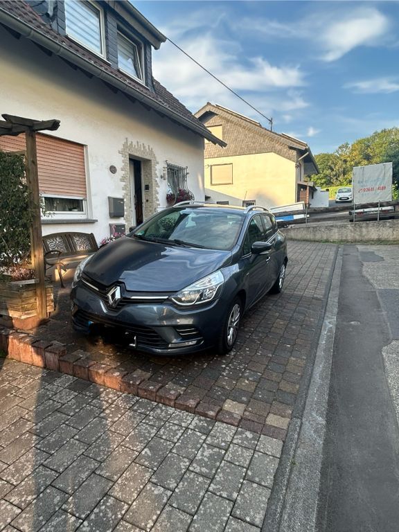 Clio
