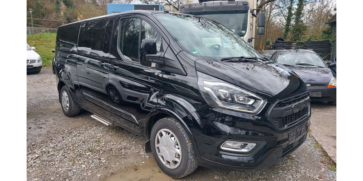 Ford Tourneo Custom 223.100 km 18.999 &euro; Würzburg 97082