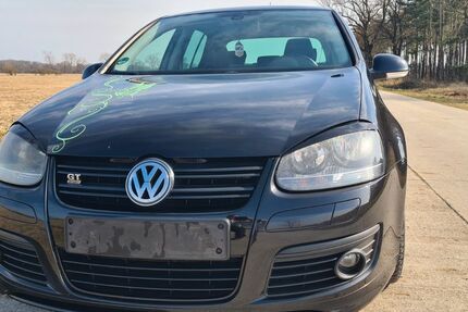 VW Golf 277.600 km 2.200 &euro; Gardelegen 39638