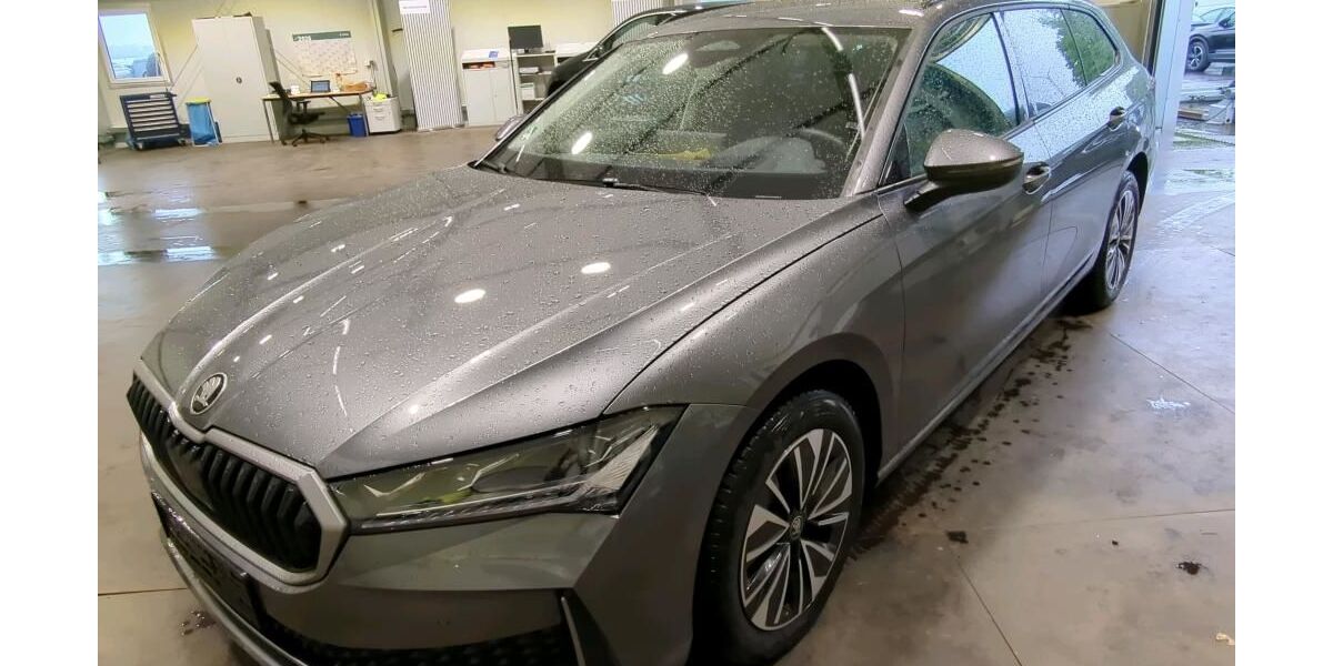 Skoda Superb 12.669 km 34.990 &euro; Ahrensburg 22926