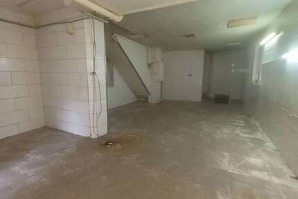 Halle in Mannheim 900 € 80 m²