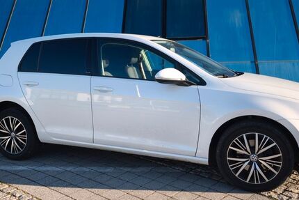 VW Golf 154.790 km 9.900 &euro; Nürnberg 90431